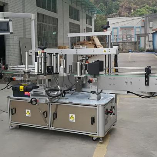 Máy dán nhãn chai vuông 3 mặt tự động
