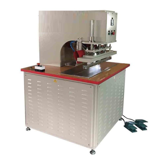 Máy hàn bạt nhựa cao tần dạng họng sâu